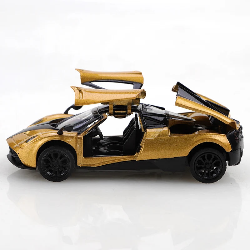 (Bagged) 1/43 scale gold pullback racing car, die-cast metal, three doors that open. Exquisite boy toy, mini pocket toy car.