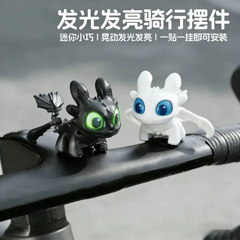Glowing toothless baby keychain with movable wings, plush doll pendant glowing creative night accessory bag decoration, fun gift