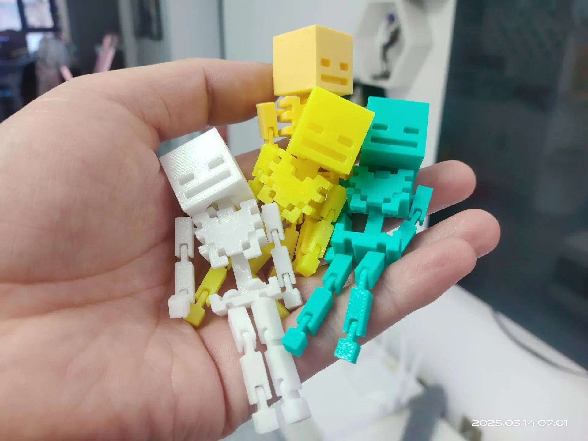 1pcs Creeper [Minecraft] merchandise 3D printed game merchandise articulated ornament, toy gift, trendy toy keychain ornament