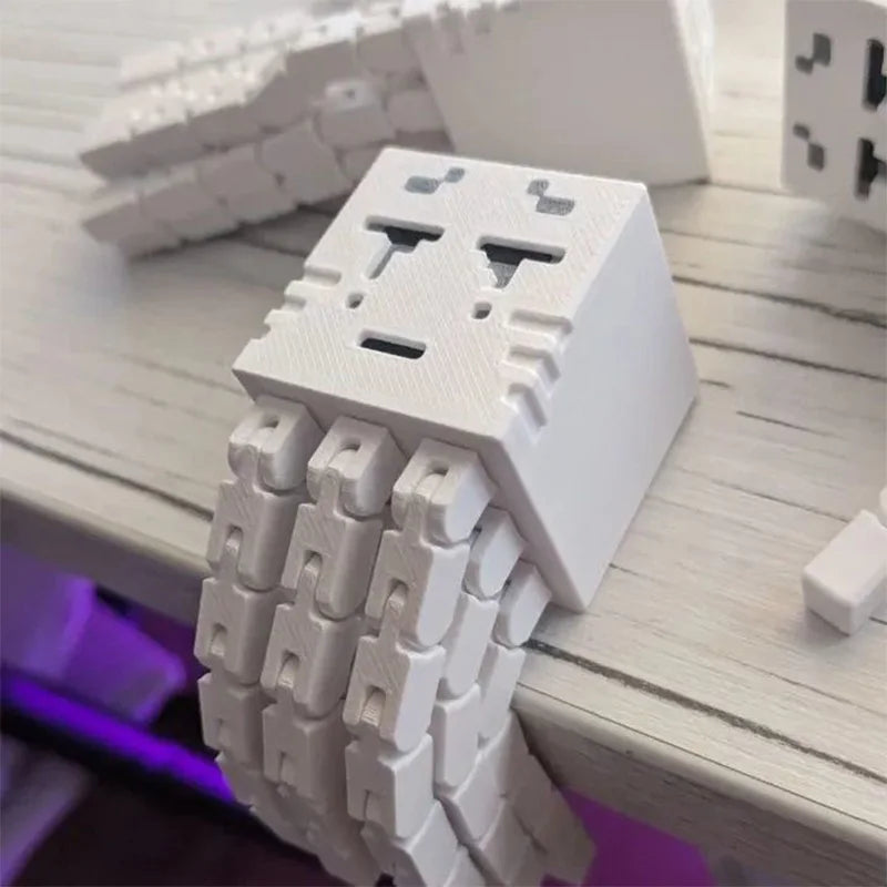 1pcs Creeper [Minecraft] merchandise 3D printed game merchandise articulated ornament, toy gift, trendy toy keychain ornament